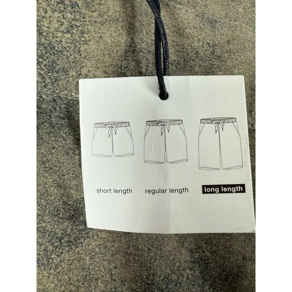 NEW ZARA mens swim trunks board shorts Size Medium 8